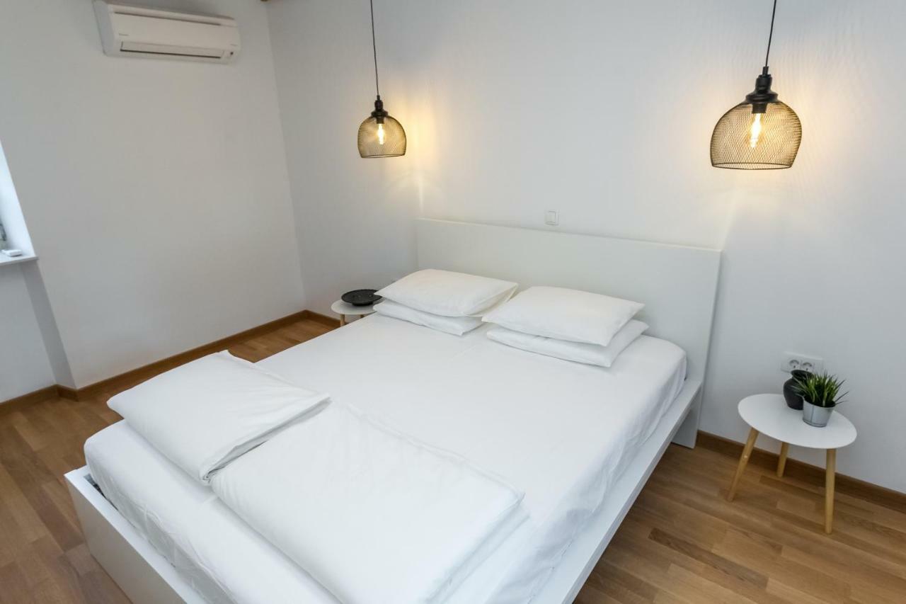 House "Vesela" Villa Biograd na Moru Kültér fotó