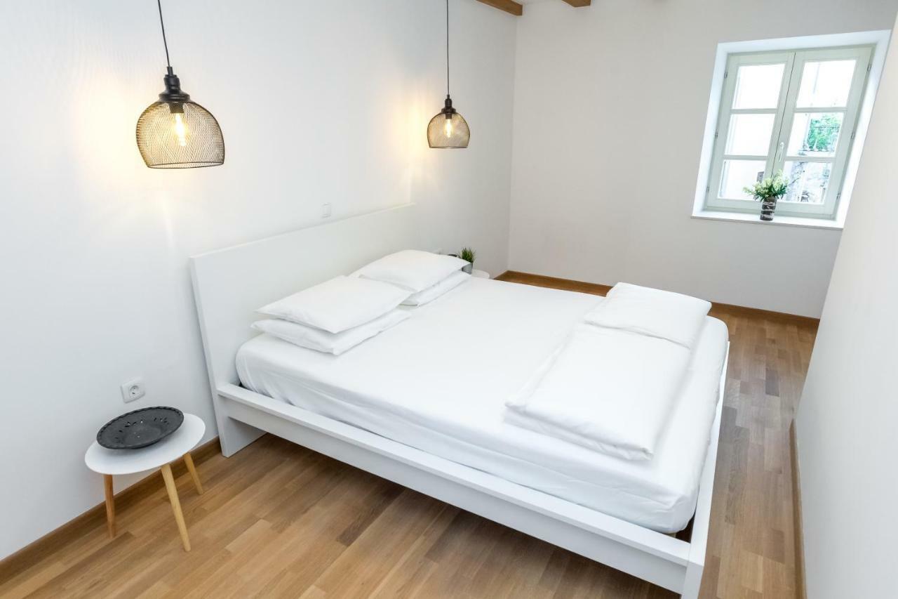 House "Vesela" Villa Biograd na Moru Kültér fotó